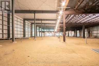 2479 BONDER ROAD London South (South U) Ontario photo 21