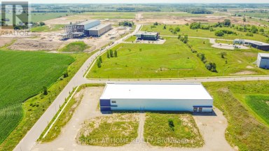 2479 BONDER ROAD London South (South U) Ontario photo 7