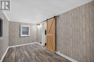 42 BRUCE STREET London South (South F) Ontario photo 20