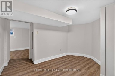 42 BRUCE STREET London South (South F) Ontario photo 28