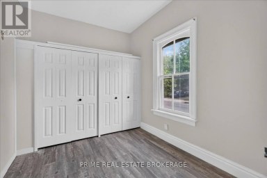 42 BRUCE STREET London South (South F) Ontario photo 9