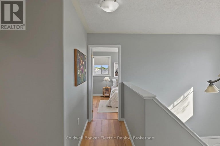 2334 MARSDALE DRIVE, Peterborough (Ashburnham Ward 4), Ontario, K9L0B7