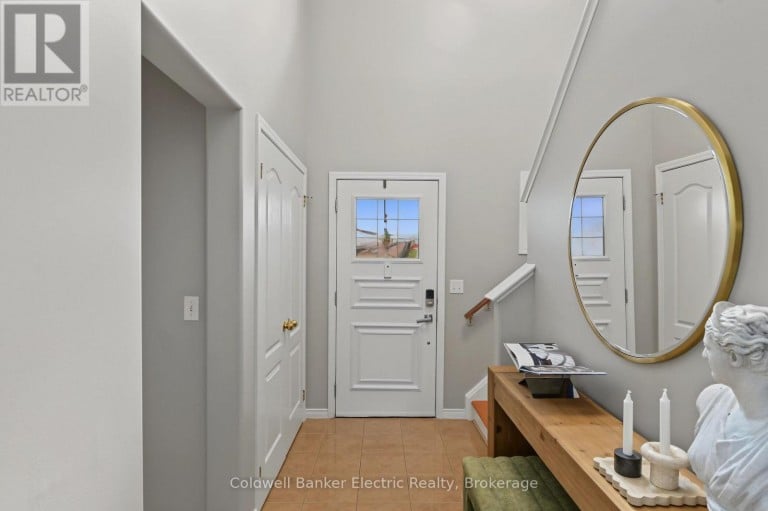 2334 MARSDALE DRIVE, Peterborough (Ashburnham Ward 4), Ontario, K9L0B7