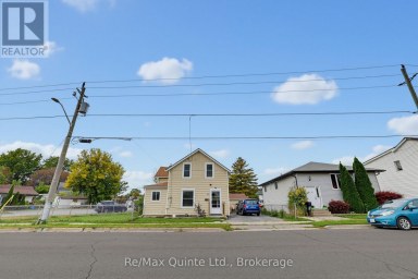84 MOIRA STREET E Belleville (Belleville Ward) Ontario photo 2