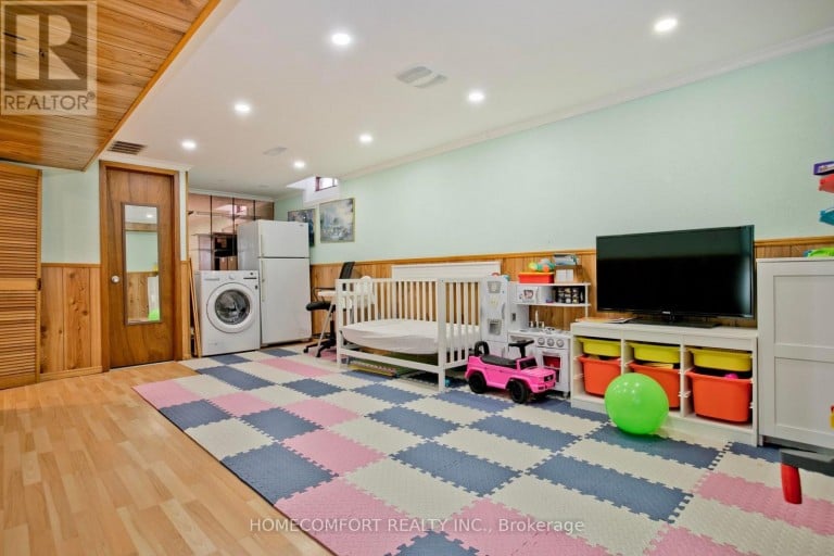 170 JOHN TABOR TRAIL, Toronto (Malvern), Ontario, M1B2R1