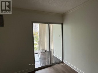 411 - 350 WEBB DRIVE Mississauga (City Centre) Ontario photo 13