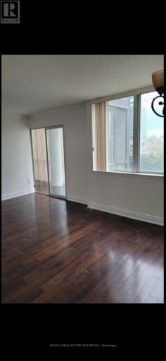 411 - 350 WEBB DRIVE, Mississauga (City Centre), Ontario, L5B3W4