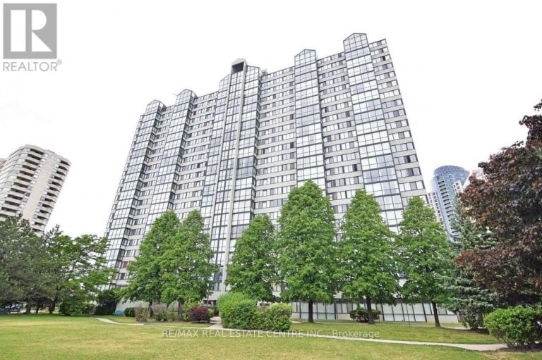 411 - 350 WEBB DRIVE, Mississauga (City Centre), Ontario, L5B3W4