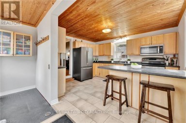123 BLANDFORD STREET East Zorra-Tavistock (Innerkip) Ontario photo 13
