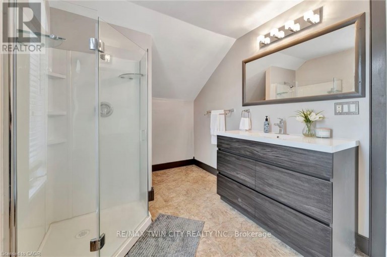 123 BLANDFORD STREET, East Zorra-Tavistock (Innerkip), Ontario, N0J1M0