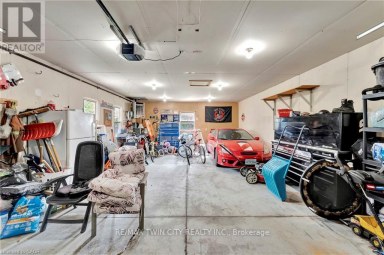 123 BLANDFORD STREET East Zorra-Tavistock (Innerkip) Ontario photo 32
