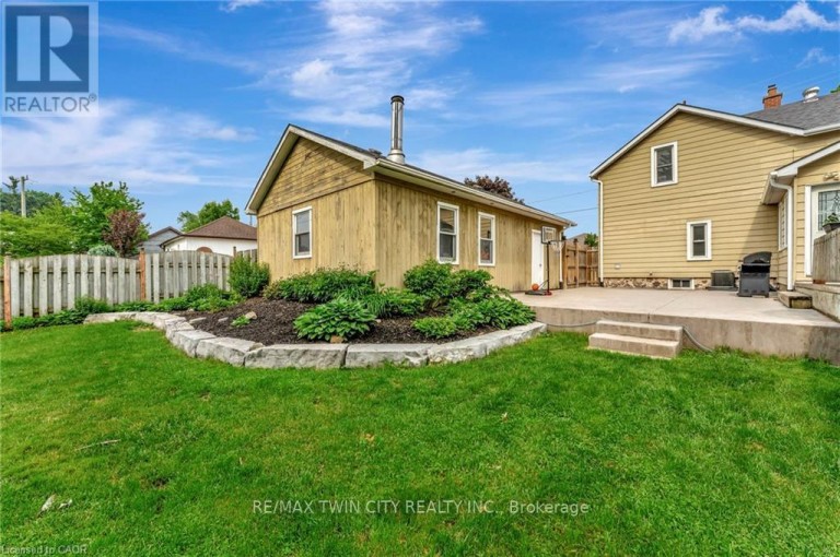 123 BLANDFORD STREET, East Zorra-Tavistock (Innerkip), Ontario, N0J1M0