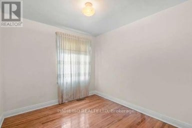 1217 TRAFALGAR STREET London East (East M) Ontario photo 15