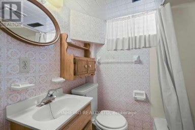 1217 TRAFALGAR STREET London East (East M) Ontario photo 19