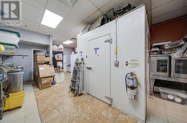 12B - 1470 CENTRE STREET Vaughan (Beverley Glen) Ontario photo 10