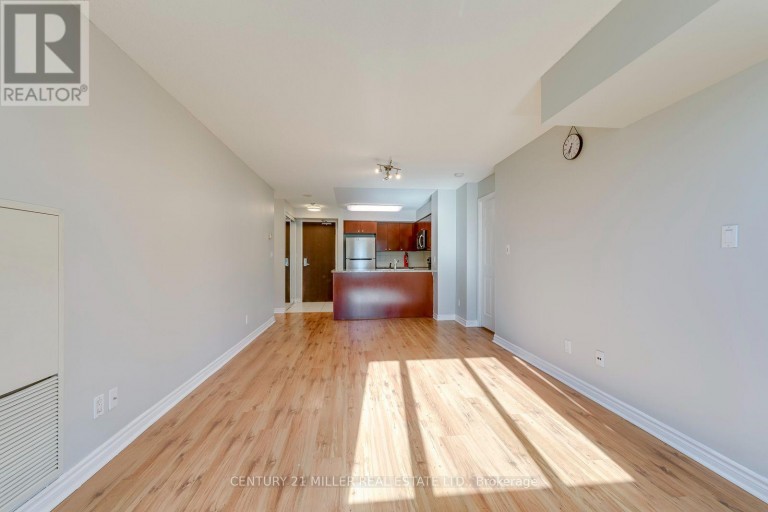 2010 - 335 RATHBURN ROAD W, Mississauga (Creditview), Ontario, L5B0C8