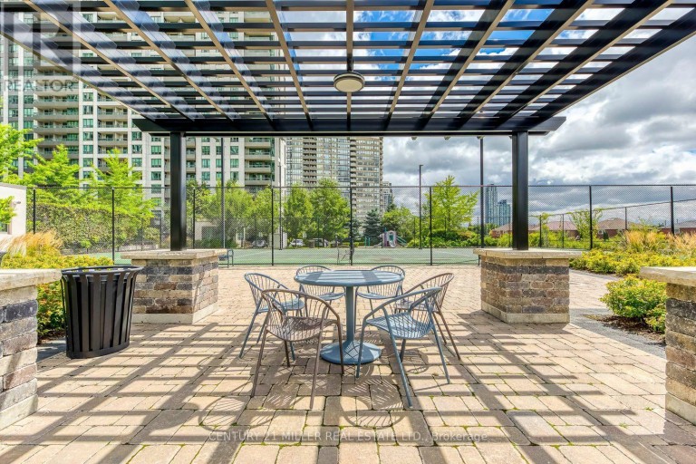 2010 - 335 RATHBURN ROAD W, Mississauga (Creditview), Ontario, L5B0C8