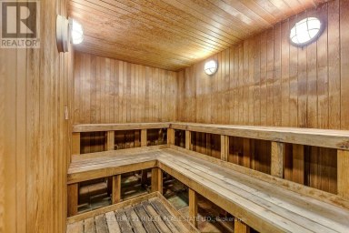 2010 - 335 RATHBURN ROAD W Mississauga (Creditview) Ontario photo 37