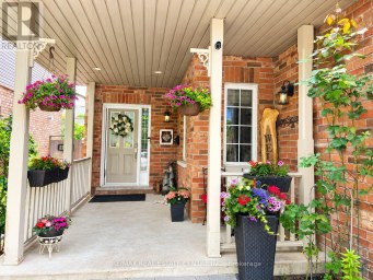 1302 RENFIELD DRIVE Burlington (Tansley) Ontario photo 2