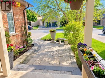1302 RENFIELD DRIVE Burlington (Tansley) Ontario photo 3