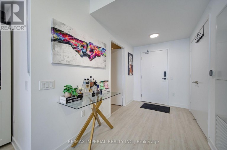 3811 - 3883 QUARTZ ROAD, Mississauga (City Centre), Ontario, L5B0M4