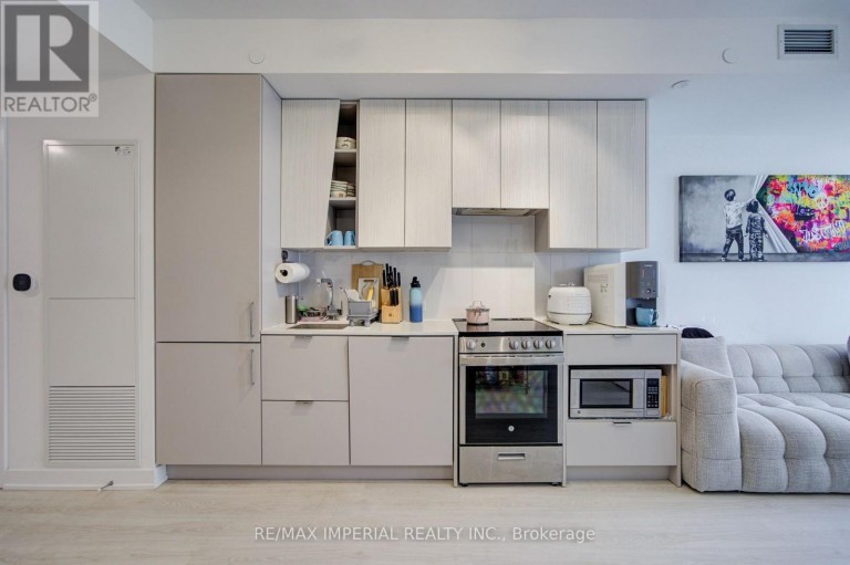 3811 - 3883 QUARTZ ROAD, Mississauga (City Centre), Ontario, L5B0M4