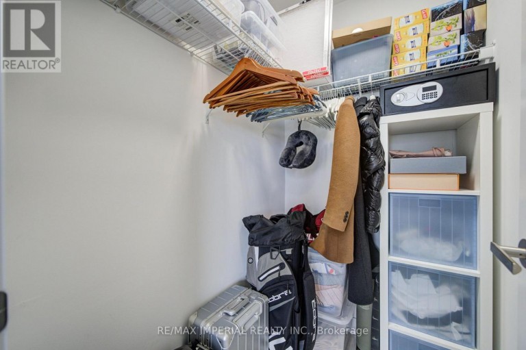 3811 - 3883 QUARTZ ROAD, Mississauga (City Centre), Ontario, L5B0M4