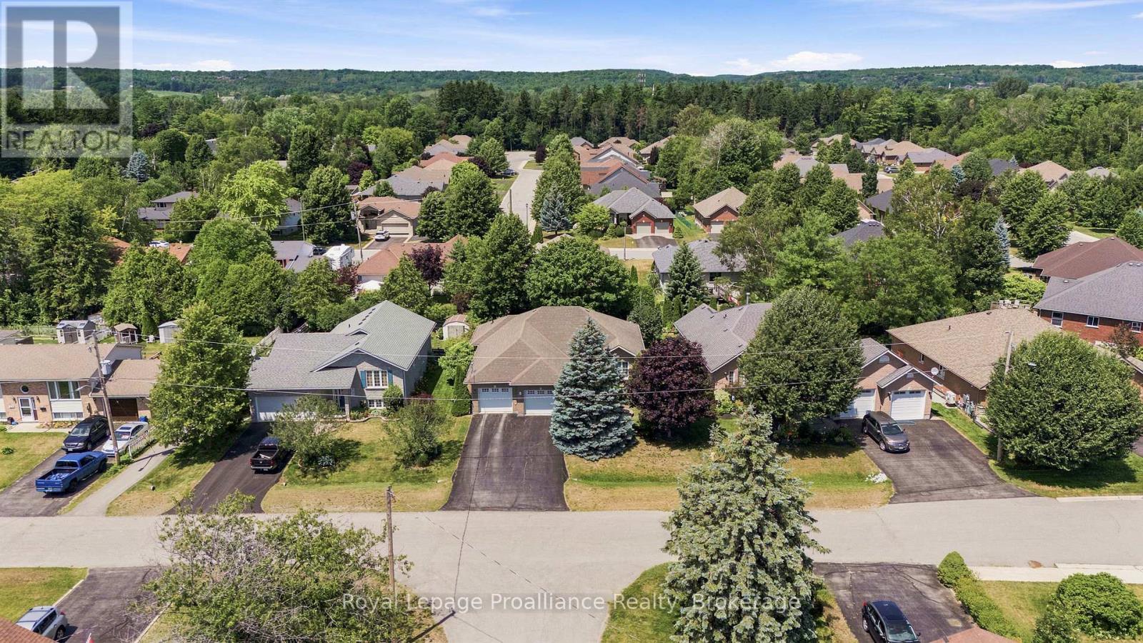 31 HURON DRIVE Brighton Ontario