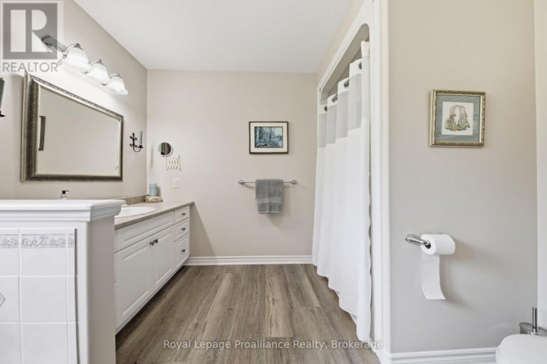 31 HURON DRIVE, Brighton, Ontario, K0K1H0