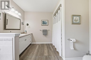 31 HURON DRIVE Brighton Ontario photo 22