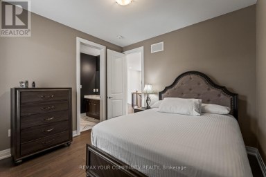 614 NEWLOVE STREET Innisfil Ontario photo 25