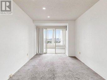 1108 - 2470 EGLINTON AVENUE Toronto (Beechborough-Greenbrook) Ontario photo 16