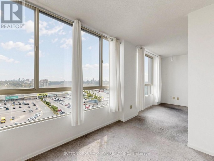 1108 - 2470 EGLINTON AVENUE, Toronto (Beechborough-Greenbrook), Ontario, M6M5E7