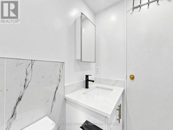 1108 - 2470 EGLINTON AVENUE Toronto (Beechborough-Greenbrook) Ontario photo 21