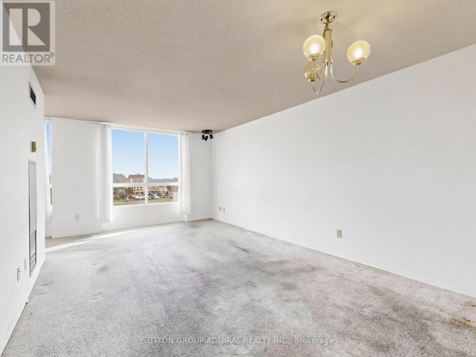 1108 - 2470 EGLINTON AVENUE, Toronto (Beechborough-Greenbrook), Ontario, M6M5E7