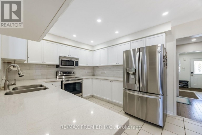 1268 NEWELL STREET, Milton (DE Dempsey), Ontario, L9T6C2