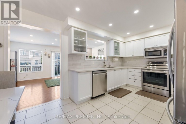 1268 NEWELL STREET, Milton (DE Dempsey), Ontario, L9T6C2