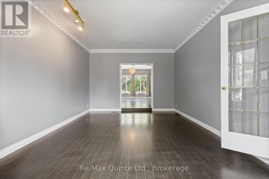 17 APPLEWOOD COURT Quinte West (Trenton Ward) Ontario photo 14