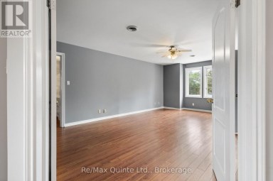 17 APPLEWOOD COURT Quinte West (Trenton Ward) Ontario photo 30