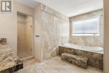 17 APPLEWOOD COURT Quinte West (Trenton Ward) Ontario photo 34