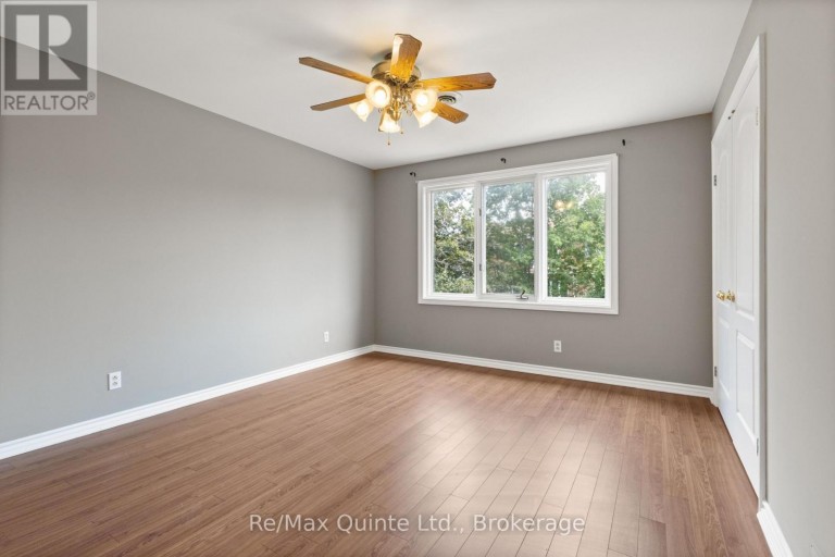 17 APPLEWOOD COURT, Quinte West (Trenton Ward), Ontario, K8V6J3