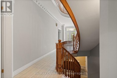 17 APPLEWOOD COURT Quinte West (Trenton Ward) Ontario photo 42