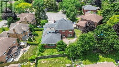 17 APPLEWOOD COURT Quinte West (Trenton Ward) Ontario photo 7