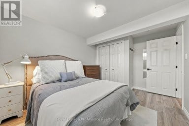 18 COVINGTON CRESCENT Belleville (Thurlow Ward) Ontario photo 35