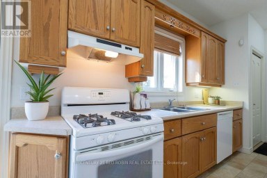 516 HARRIS CIRCLE Strathroy-Caradoc (NE) Ontario photo 8