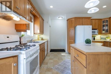 516 HARRIS CIRCLE Strathroy-Caradoc (NE) Ontario photo 9
