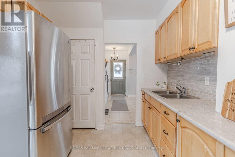 408 REGENT STREET, Orillia, Ontario, L3V4C9