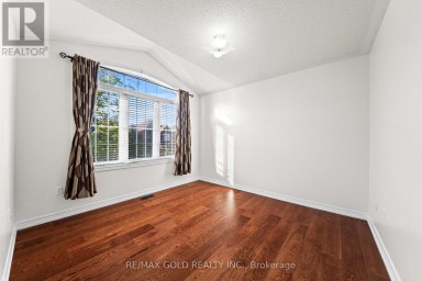 11 MAPLE VALLEY STREET Brampton (Bram East) Ontario photo 16