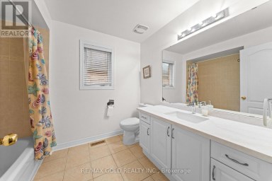 11 MAPLE VALLEY STREET Brampton (Bram East) Ontario photo 17
