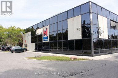 61 MAYBROOK DRIVE Toronto (Milliken) Ontario photo 2